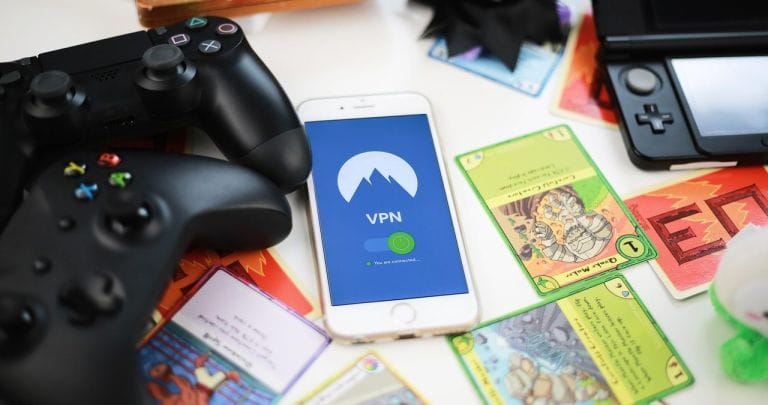 Cum blochezi apelurile și SMS spam pe iOS și Android (2026)