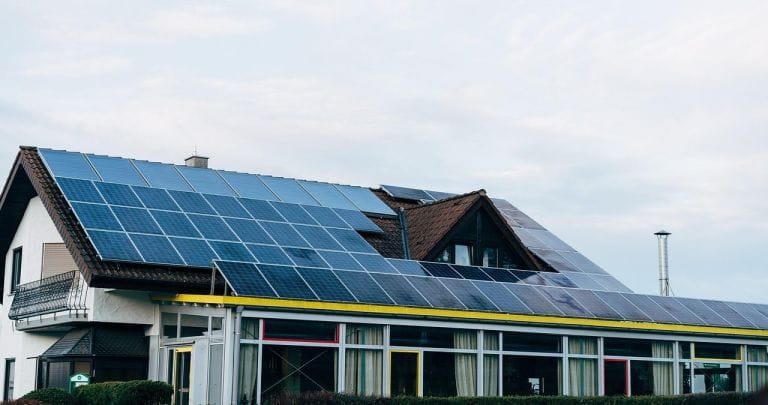 Certificat Energetic 2026: Ghid Complet Vânzare și Închiriere