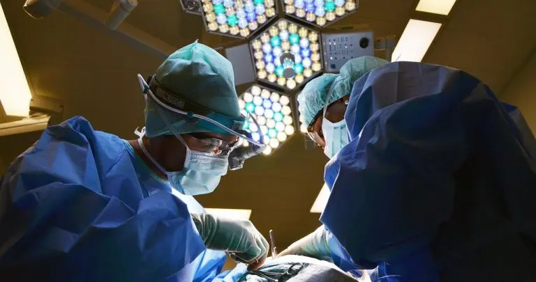 Concediul Medical 2026: Drepturi, Calcul și Obligații Angajat