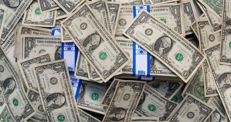 Rambursarea Anticipată: Scăderea Ratei sau a Perioadei în 2026?
